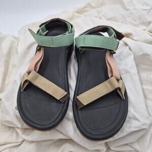 Teva Women's Hurricane XLT2 sandal in the Basil/Maple Sugar Women’s 9